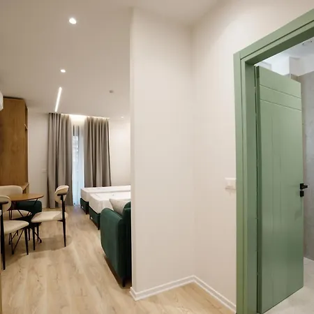 Oleva Sea View Lägenhetshotell Sarandë
